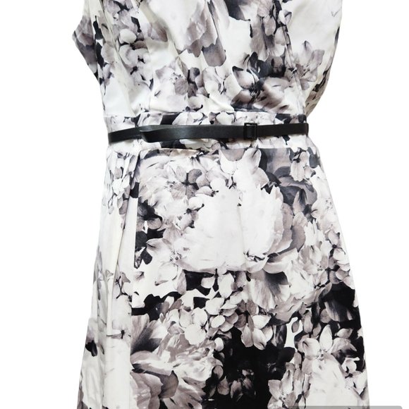 NWT Lane Bryant Black Gray White Floral Surplice Fit Flare Stretch w/ Belt 18 - Picture 5 of 10